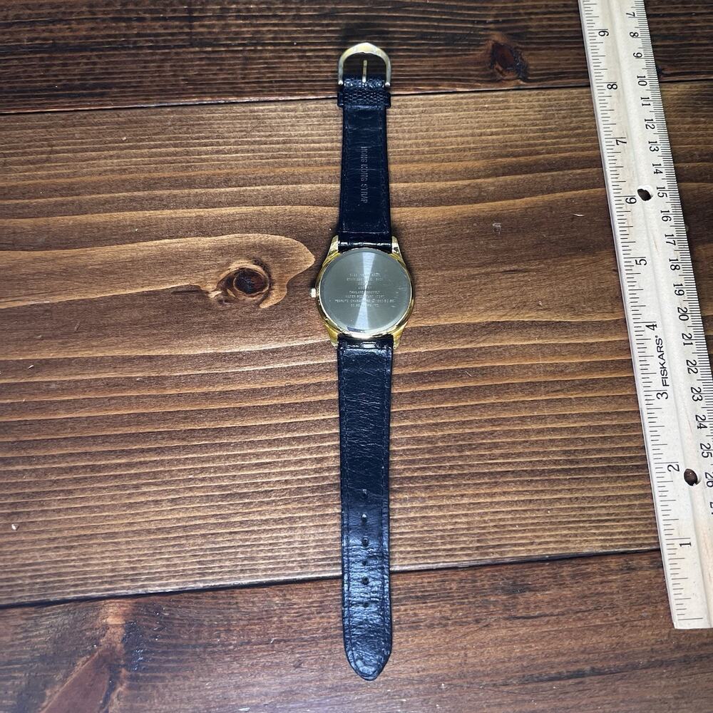 VTG Armitron Peanuts Characters watch GoldTone Black Leather Strap Needs Battery - Picture 8 of 16